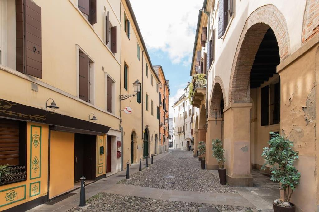 Enjoy Home - Appartamento Orologio, Piazza Dei Signori Падуя Экстерьер фото
