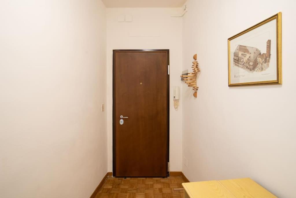 Enjoy Home - Appartamento Orologio, Piazza Dei Signori Падуя Экстерьер фото